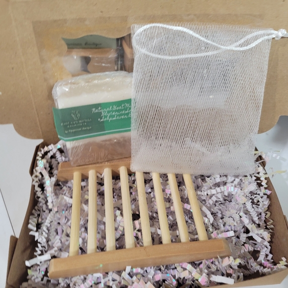 GOAT MILK SOAP GIFT BOX 4OZ soap dish βοΈ soap saver HANDMADE - Picture 3 of 15